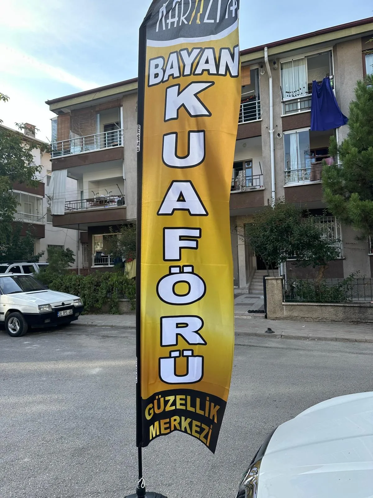 Bayan Kuaförü Olta Bayrağı-52 Bayan Kuaförü Olta Bayrağı-52