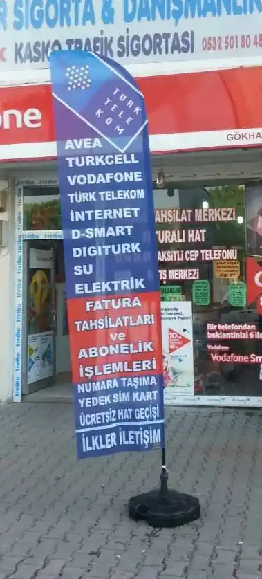 Cep Telefoncu Olta Bayrağı-33